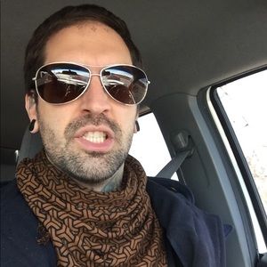 Meet your Posher, Brian